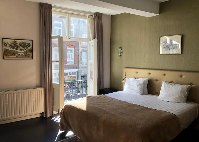 Boutique Grote Gracht 3*