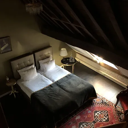 מלון Boutique Grote Gracht 3*