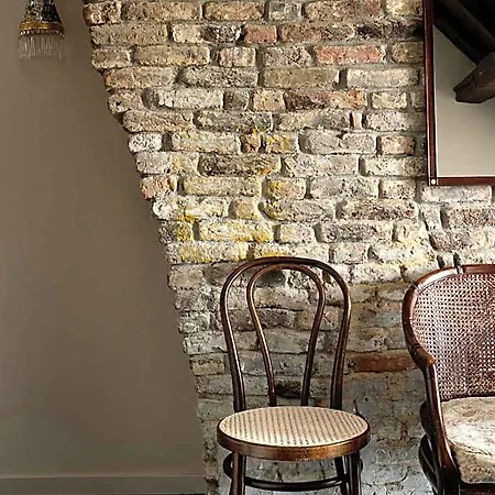 Boutique Grote Gracht 3*