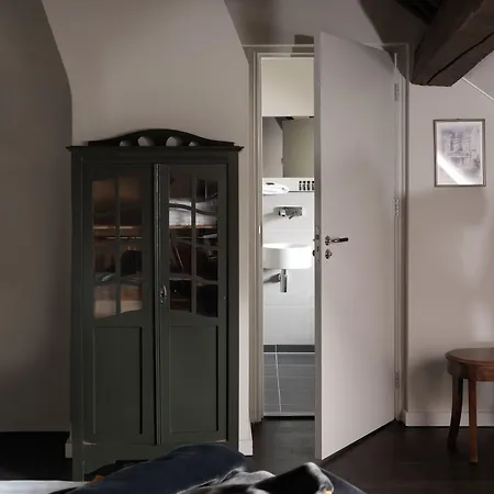 فندق Boutique Grote Gracht 3*
