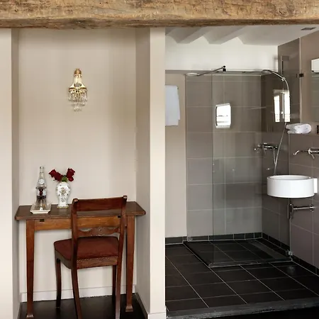 فندق Boutique Grote Gracht 3*